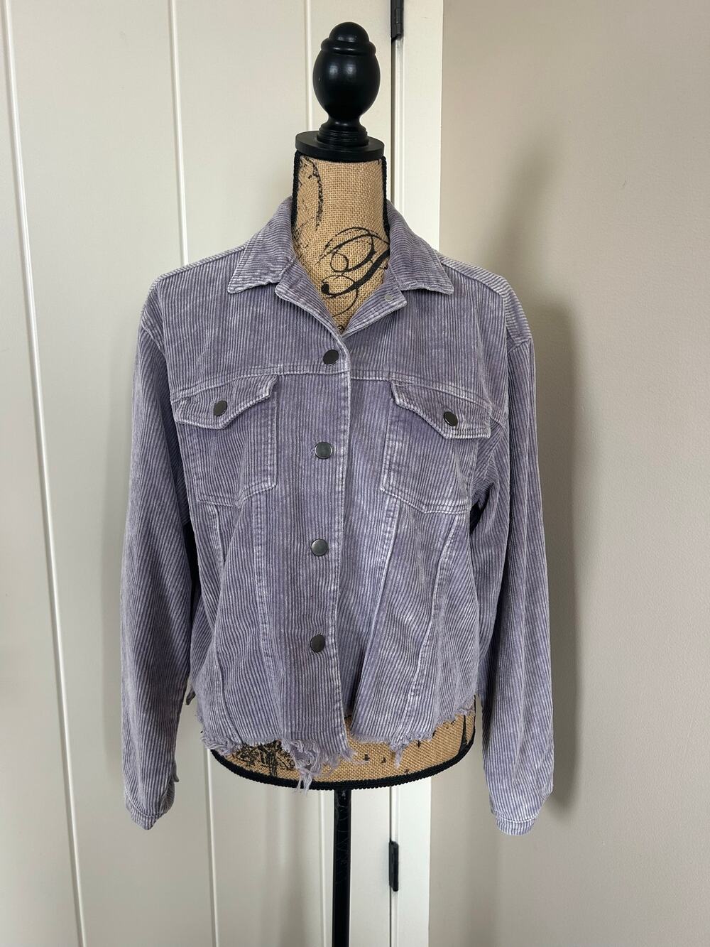 POL Lavender Corduroy Button Down Raw Hem Jacket Size Medium